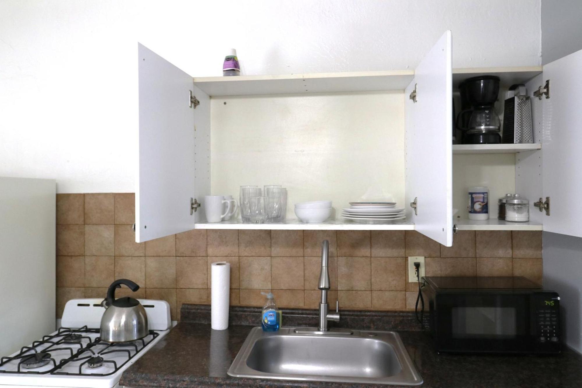 Hallandale Beach Motel With Free Parking And Full Kitchen ! No Extra Fees! Accepting Cash! Bagian luar foto